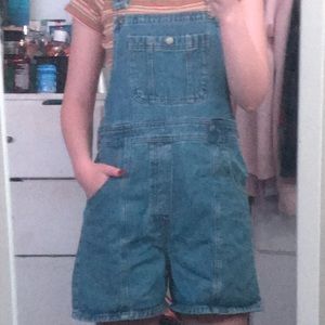 Santabarbara overall shorts💕